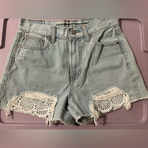 American Eagle Outfitters Pants - American Eagle Mom Shorts